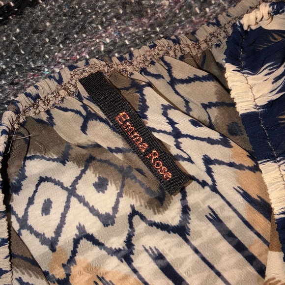 No shoulder woman’s blouse - Picture 4 of 4